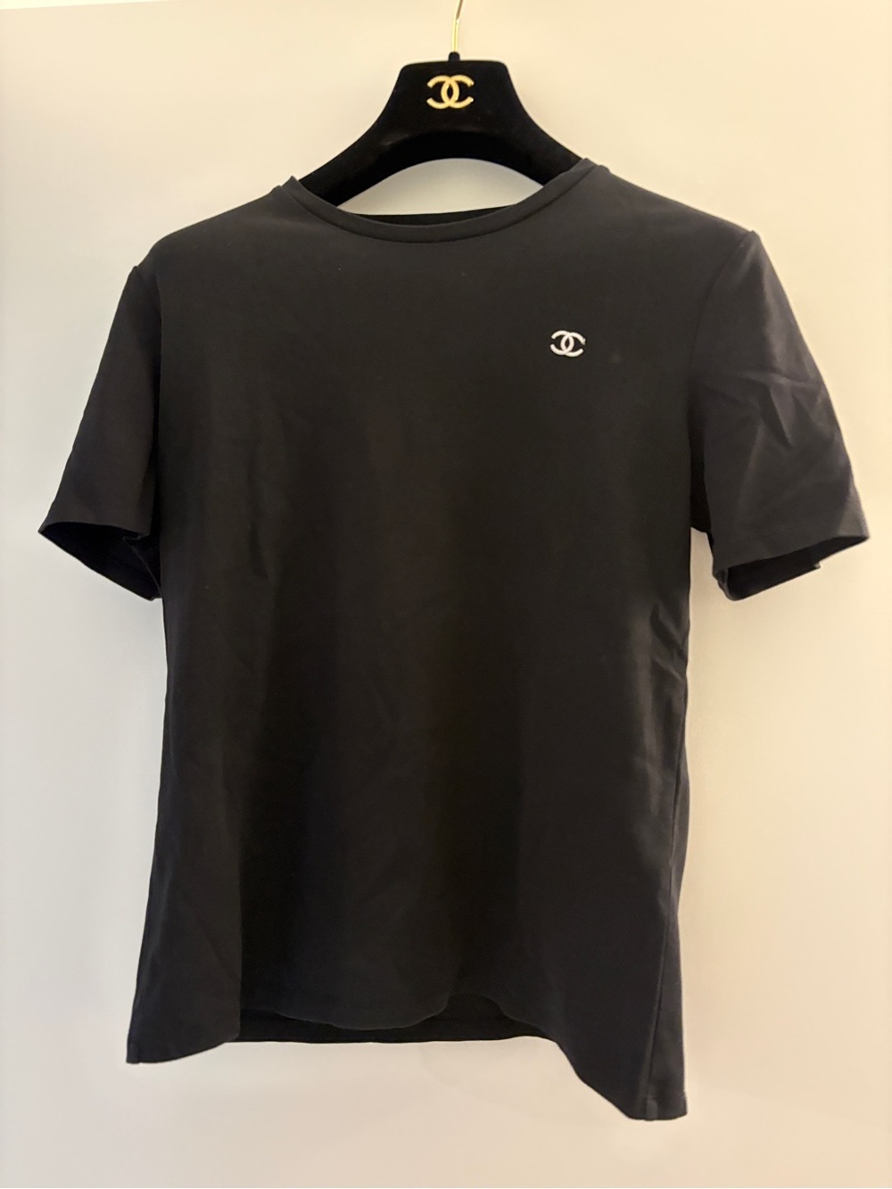 Chanel Women’s Black CC Logo T-Shirt